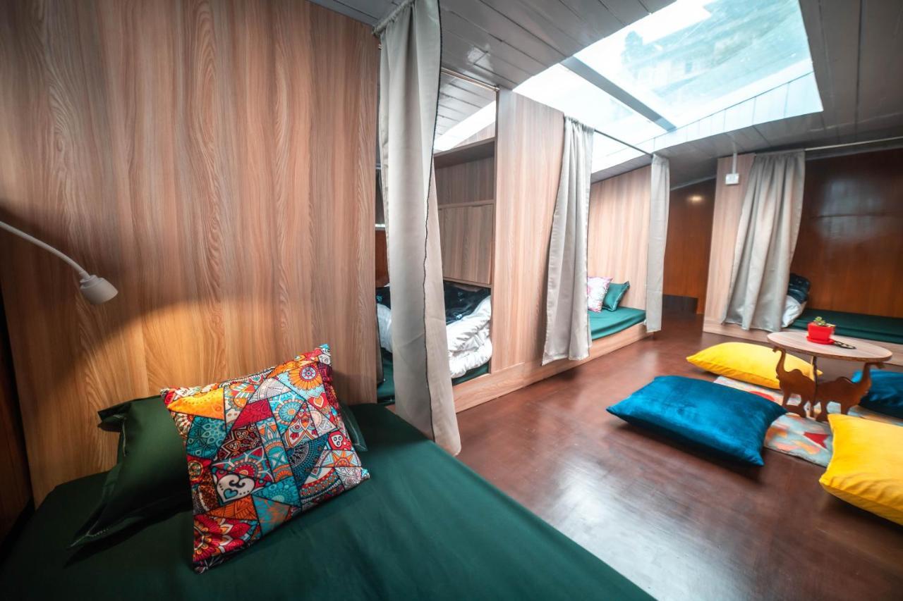 Tag Along 2 0 Hostel Gangtok Eksteriør billede
