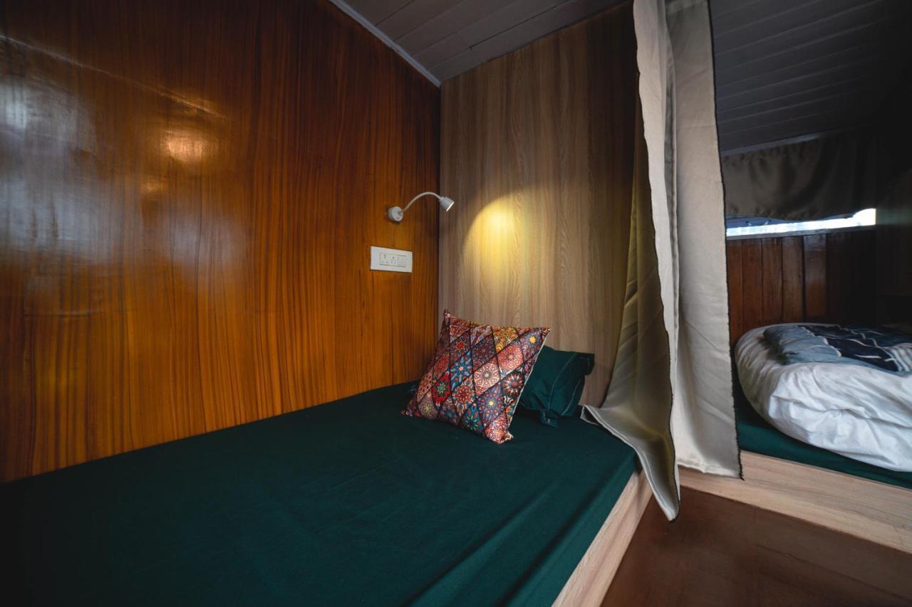 Tag Along 2 0 Hostel Gangtok Eksteriør billede